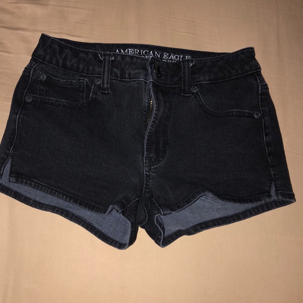 american eagle black shorts
